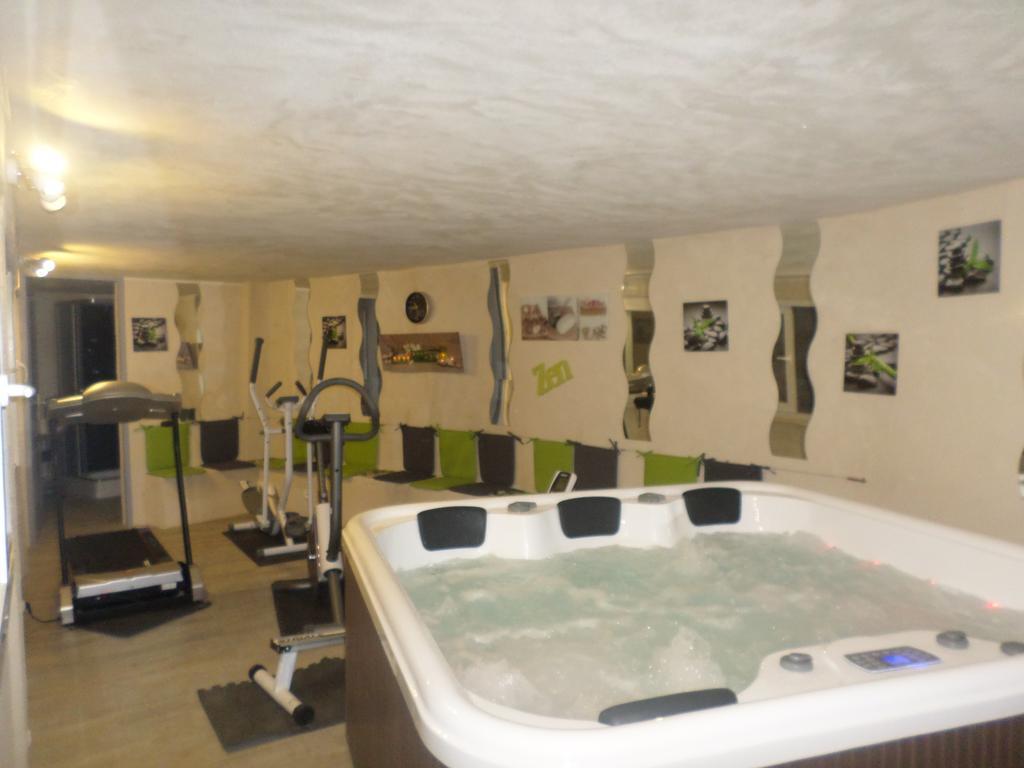 Appart'Hotel Les Tilleuls Saint-Macaire 部屋 写真