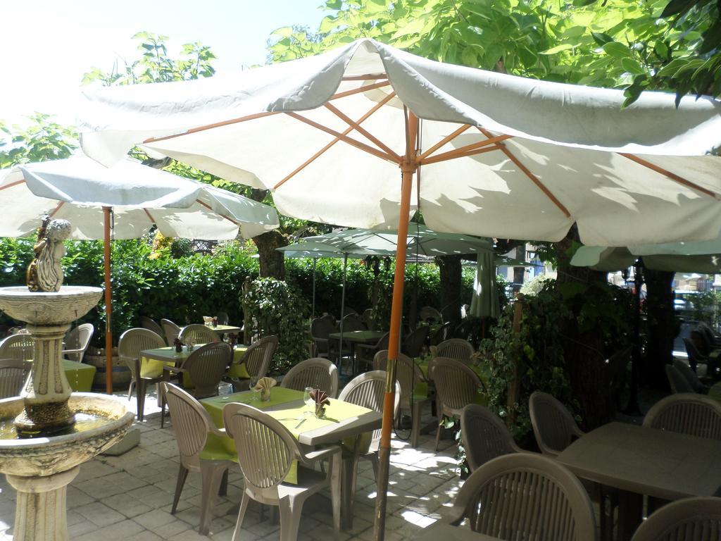 Appart'Hotel Les Tilleuls Saint-Macaire 部屋 写真