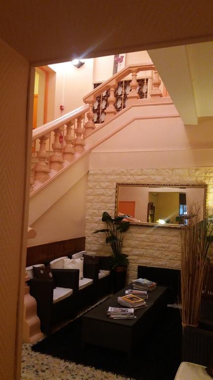 Appart'Hotel Les Tilleuls Saint-Macaire エクステリア 写真
